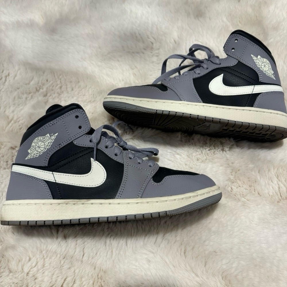 Nike Black and Gray High-Top Sneakers